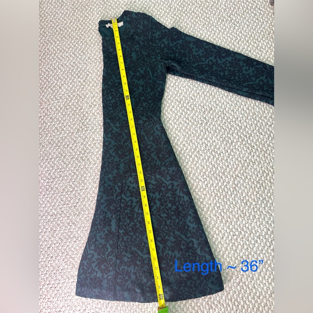 LOFT Green Fit and Flare Long Sleeve Dress - Picture 6 of 7